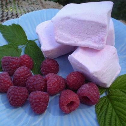 Raspberry Marshmallows Homemade Candies