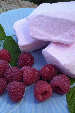 Raspberry Marshmallows homemade candies