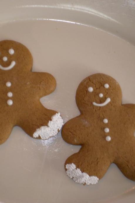 Gingerbread boys gluten free cookies